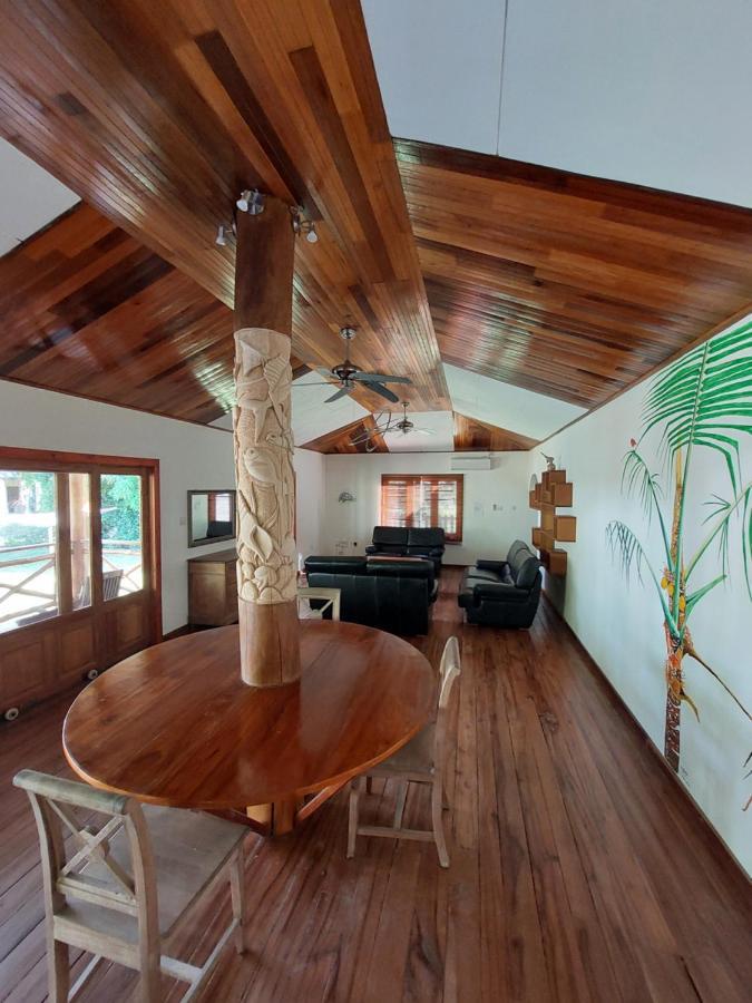 Jms Ventures Guesthouse - Private Pool Đảo Đảo La Digue Ngoại thất bức ảnh