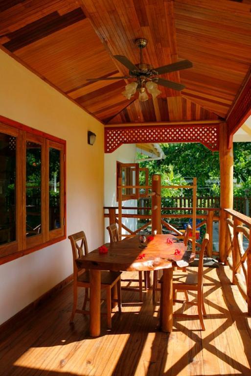 Jms Ventures Guesthouse - Private Pool Đảo Đảo La Digue Ngoại thất bức ảnh